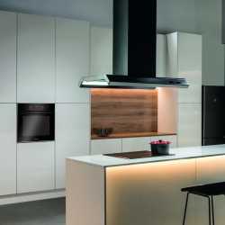 Духовой шкаф Hansa BOES68438