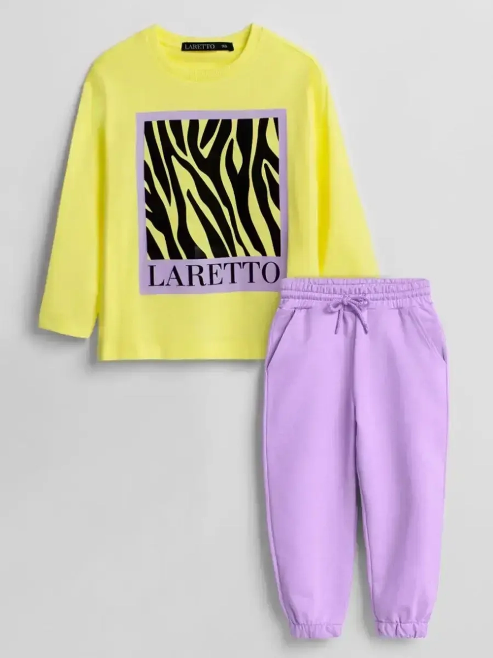 Спортивный костюм для девочки в школу