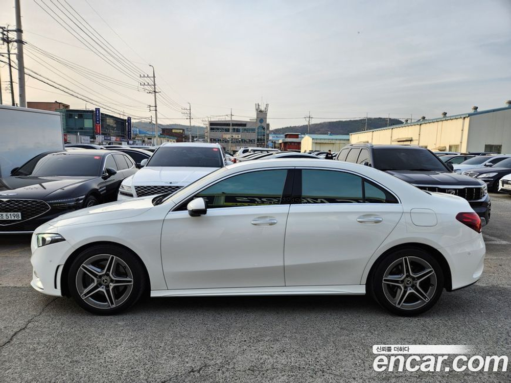 Mercedes-Benz A-Class W177 A220 Sedan (04.2020)