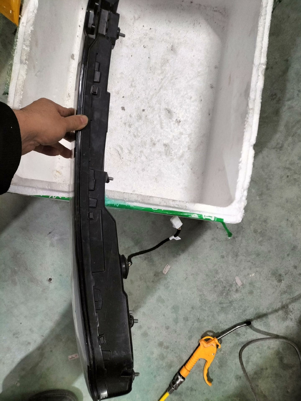 Задний центральный фонарь (стоп-сигнал) BYD Seal 06 2024