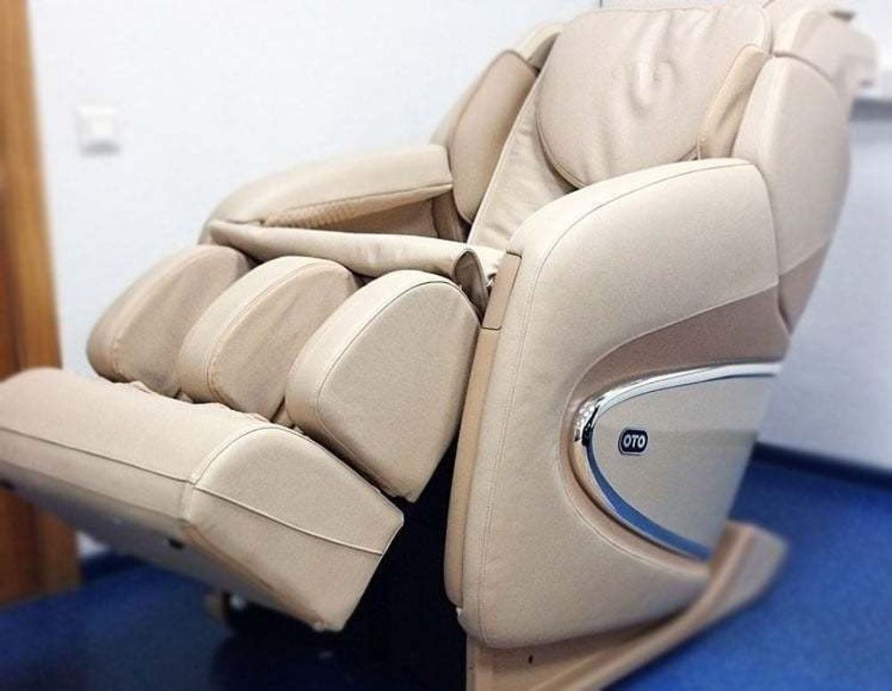 Массажное кресло OTO Chiro II CR-01