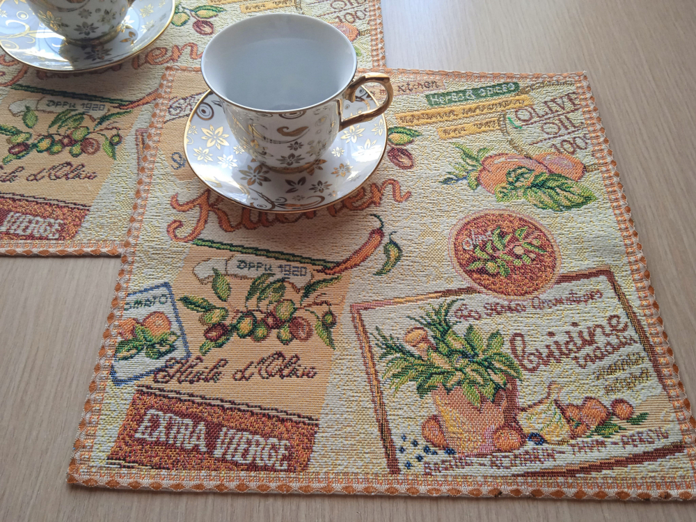 Декоративная гобеленовая салфетка Специи 32х32
