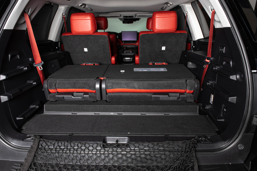 Toyota Sequoia, 2022 год