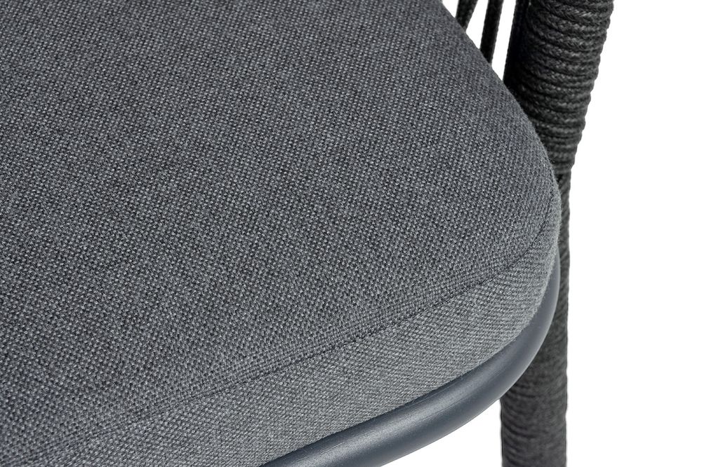 "Марсель" стул барный плетеный из роупа, каркас из стали темно-серый (RAL7024) муар, роуп темно-серый круглый, ткань темно-серая 027 NEW