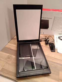 Сканер Canon LIDE 400