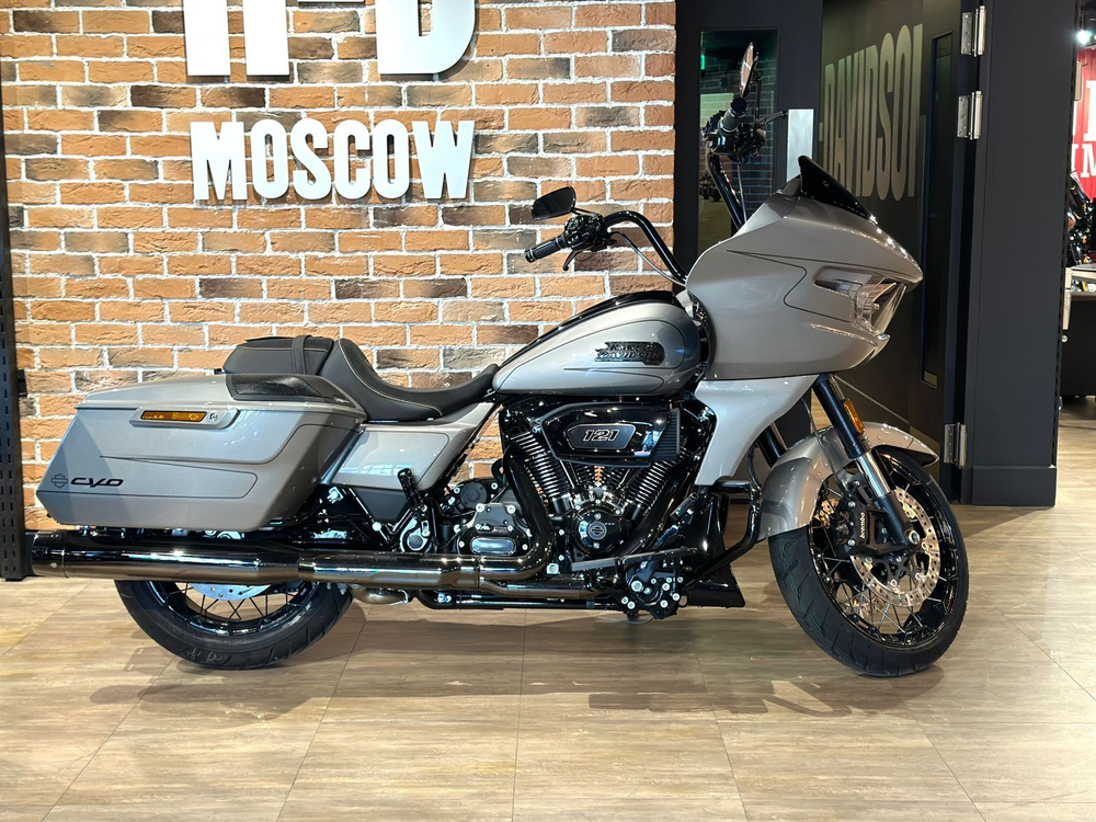 Harley-Davidson CVO Road Glide, 2023 (c НДС)