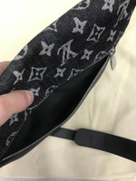 Сумка-мессенджер Louis Vuitton