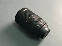 Nikon 18-300mm 3.5-5.6G VR