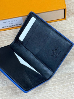 Визитница Louis Vuitton
