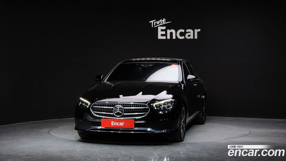 Mercedes-Benz E-Class W213 E250 Avangarde (01.2021)