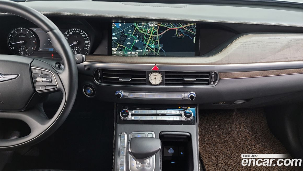 Genesis G90 3.8 AWD (01.2020)