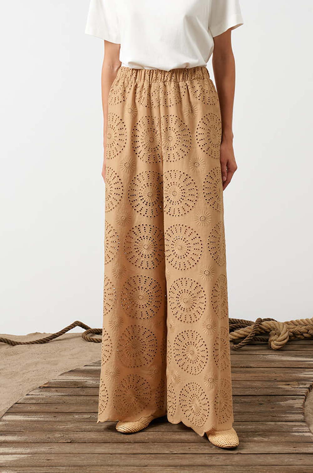 31056 Брюки женские (бежевый)