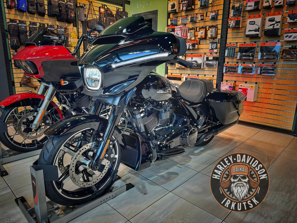Новый мотоцикл Harley-Davidson® Street Glide®