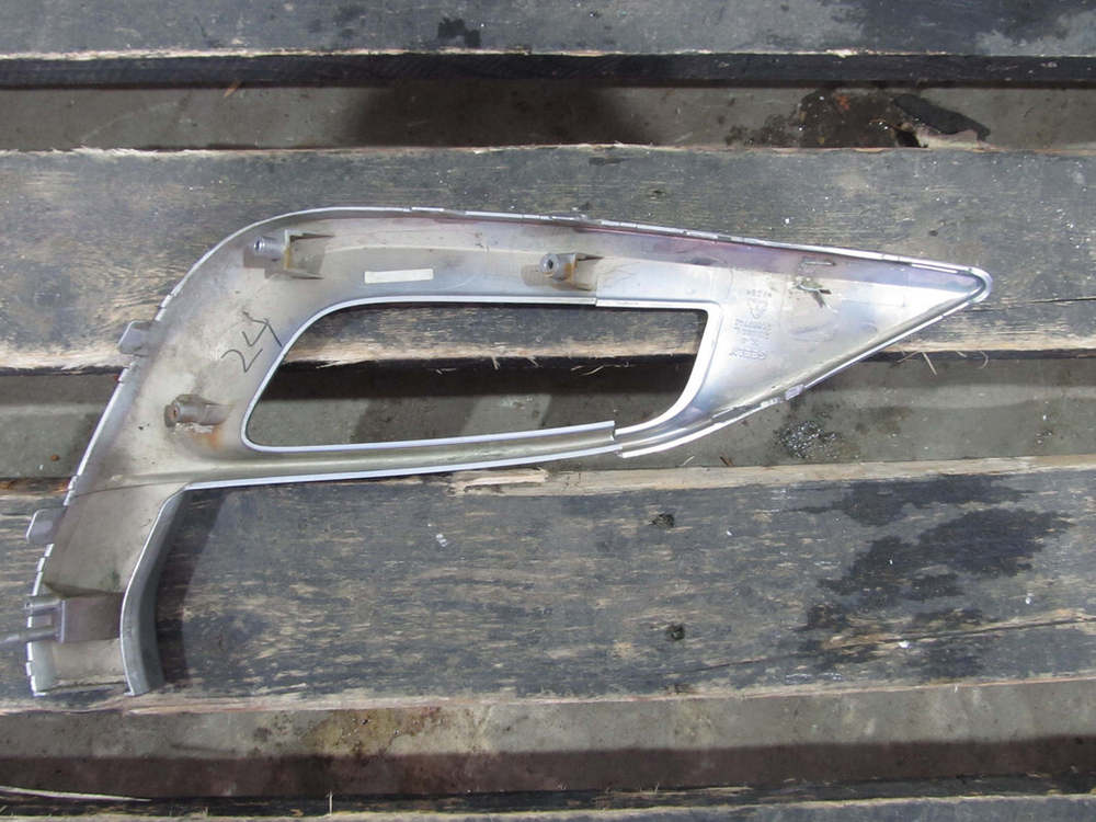 Накладка птф правая Geely Atlas 1 (NL-3) 16-21 Б/У Оригинал 01857740