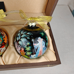 Набор из 3-х ёлочных шаров "Сказки" с росписью Палех