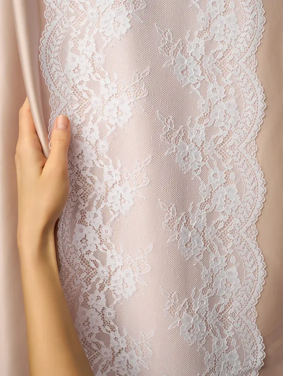 03-292 Кружево эластичное 23 см, белый 001