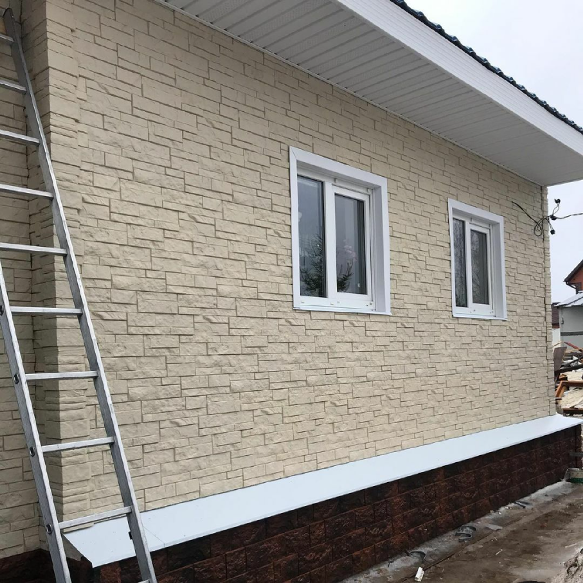 Фасадная панель Альта-Профиль Камень Ракушечник 1010х450 мм, цена - купить в Мос