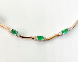 Колье  Эстерелла золото 585, изумруды, бриллианты(н)