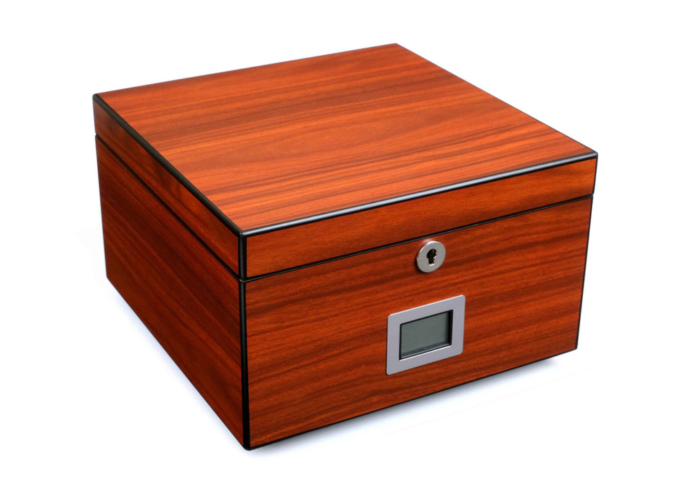 Хьюмидор Lubinski на 50 сигар, Красное дерево Q206