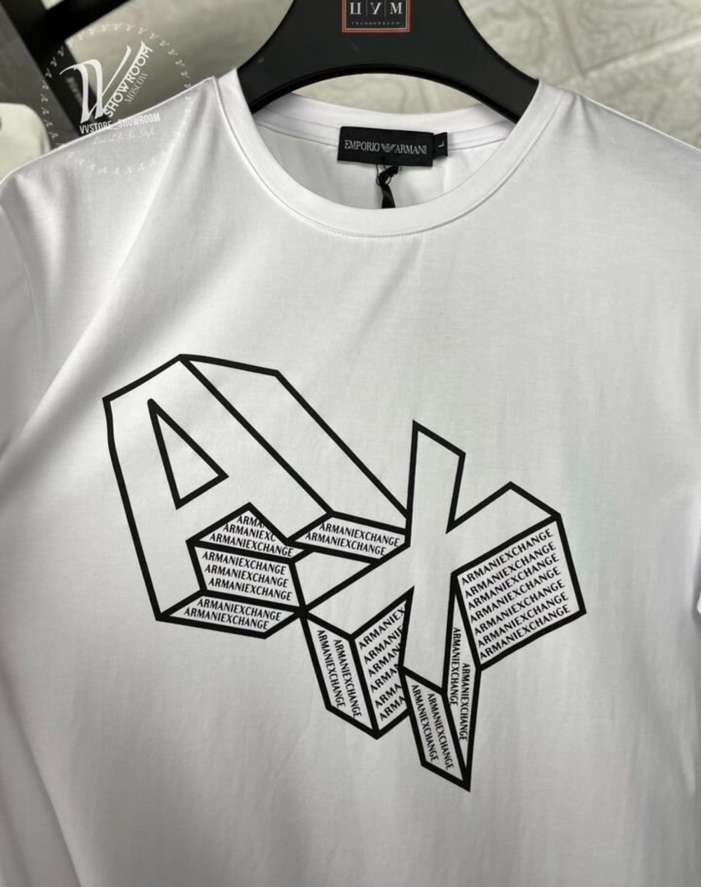 Футболка Armani Exchange