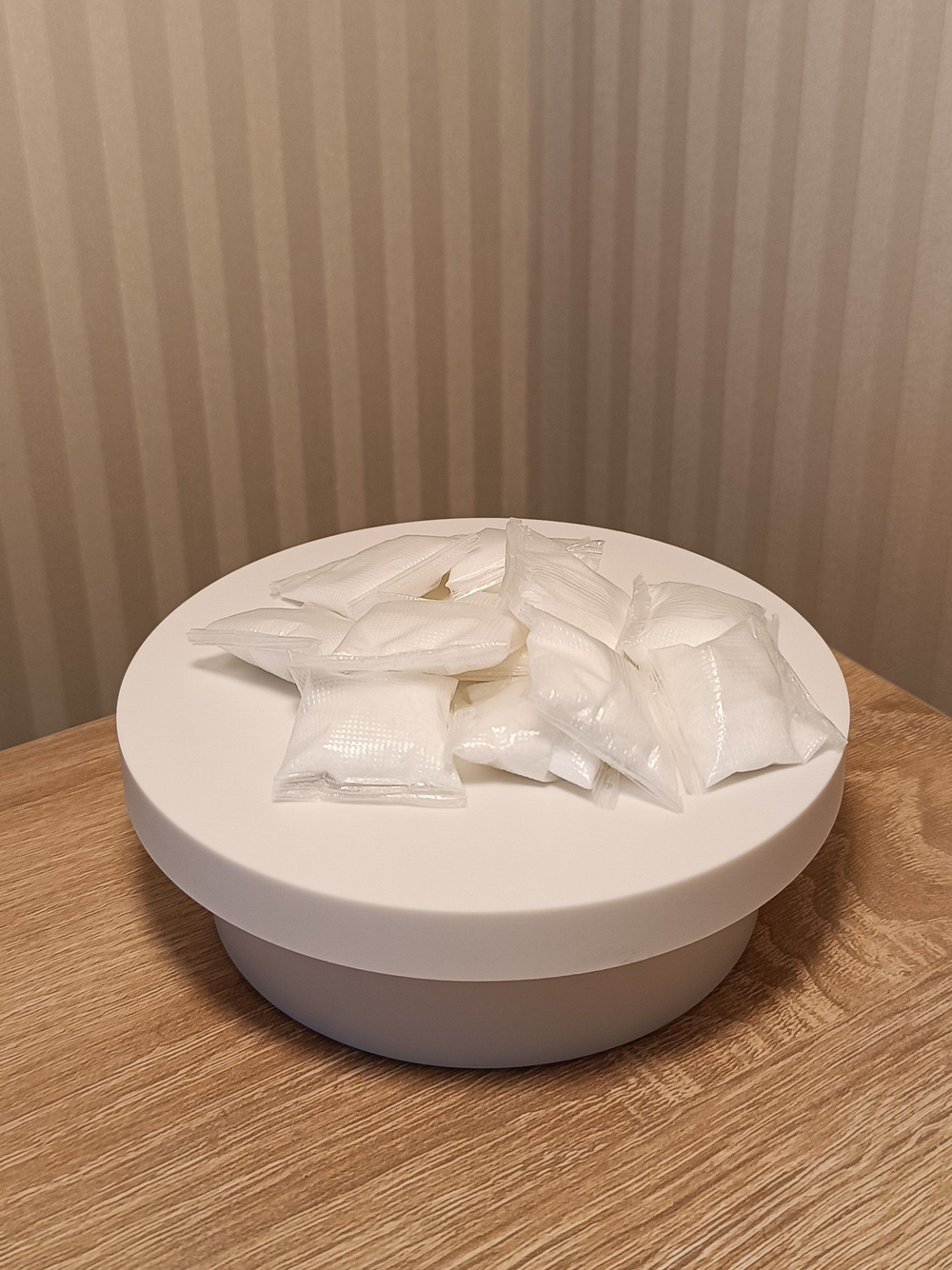 Абсорбирующие пакеты саше Аквастома Кристалл Вайт (Crystal White) для стомных мешков и санитарных ёмкостей, 100шт, AS-105