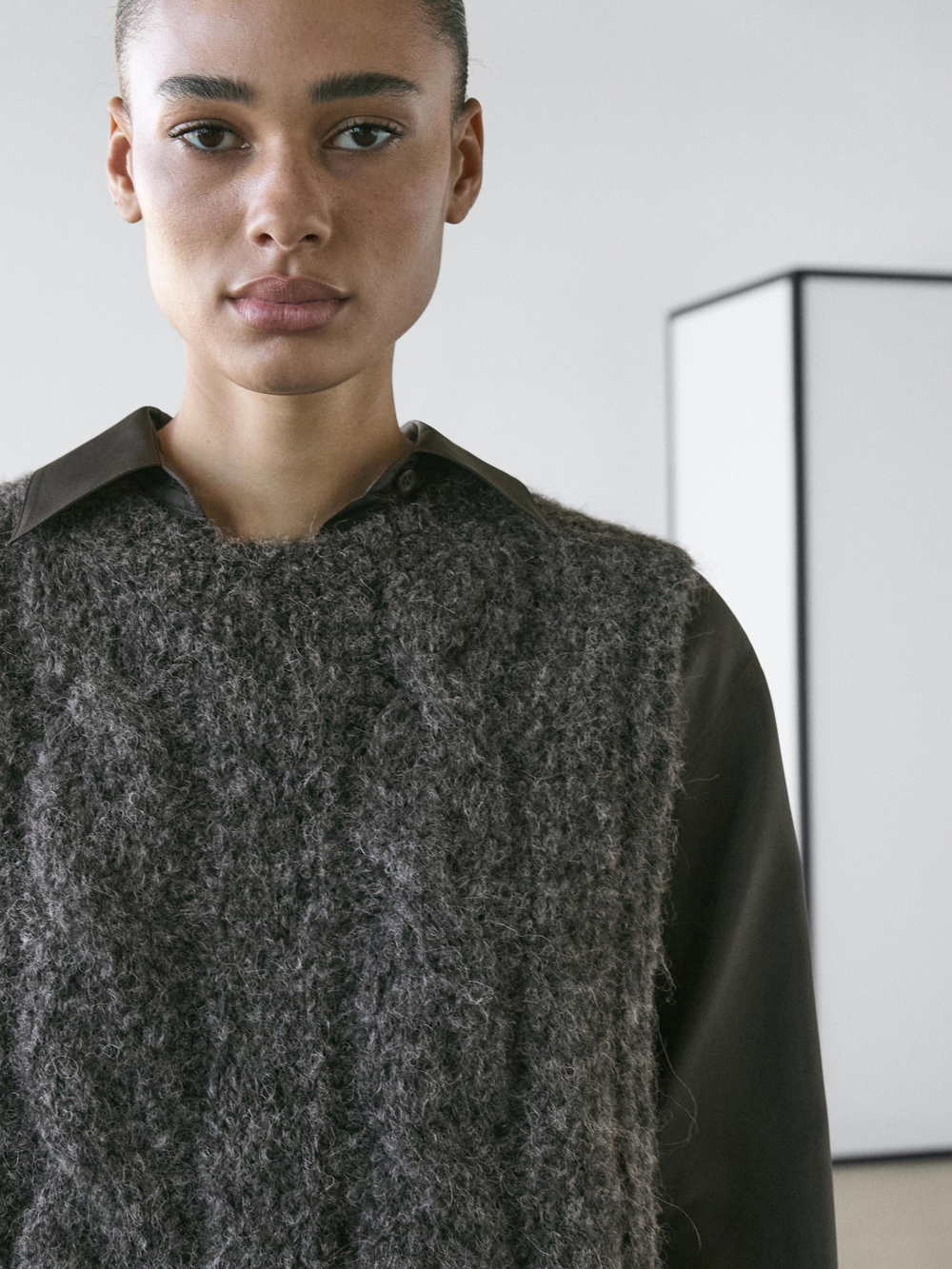 Massimo Dutti Трикотажный жилет из смесовой альпаки, серый