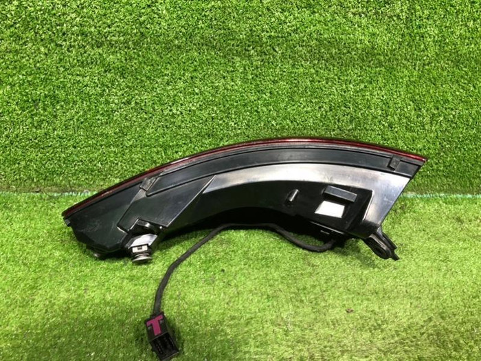 Фонарь правый внешний Porsche Macan (2014-2018)