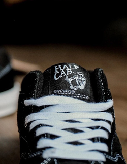 Кеды Vans Half Cab Skate 'Black White' VN0A5FCDY28