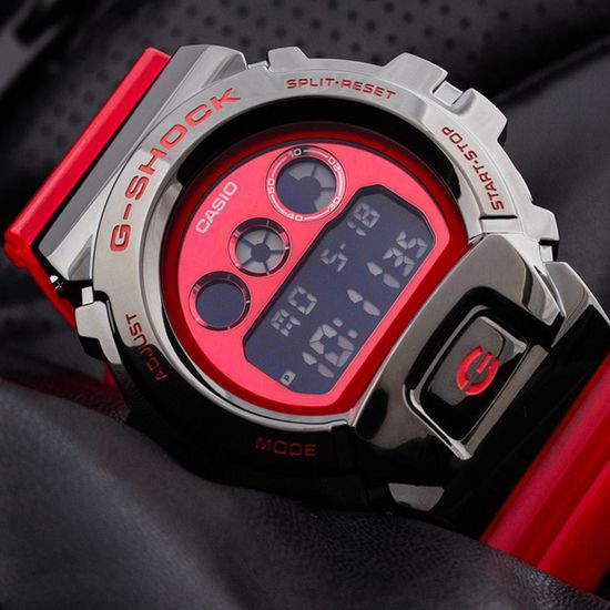 Наручные часы Casio G-Shock GM-6900B-4DR