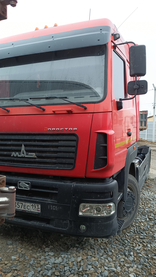 МАЗ 5440 4x2 Седельный тягач 544028-570-031 (Дизельный, 11,6 л, 423 л.с., МТ)