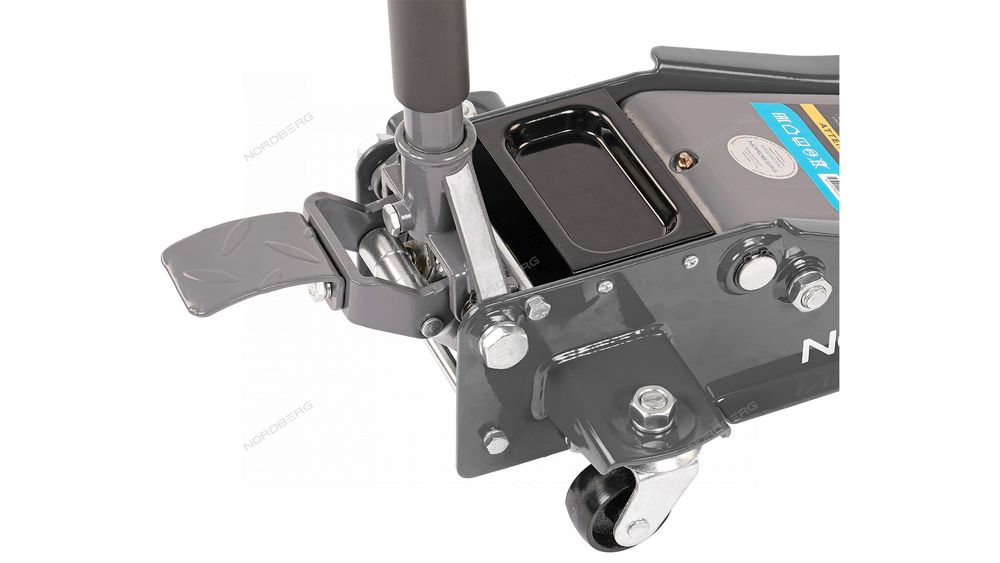NORDBERG (N32032G) Домкрат подкатной 3,2 т, супернизкий подхват, педаль