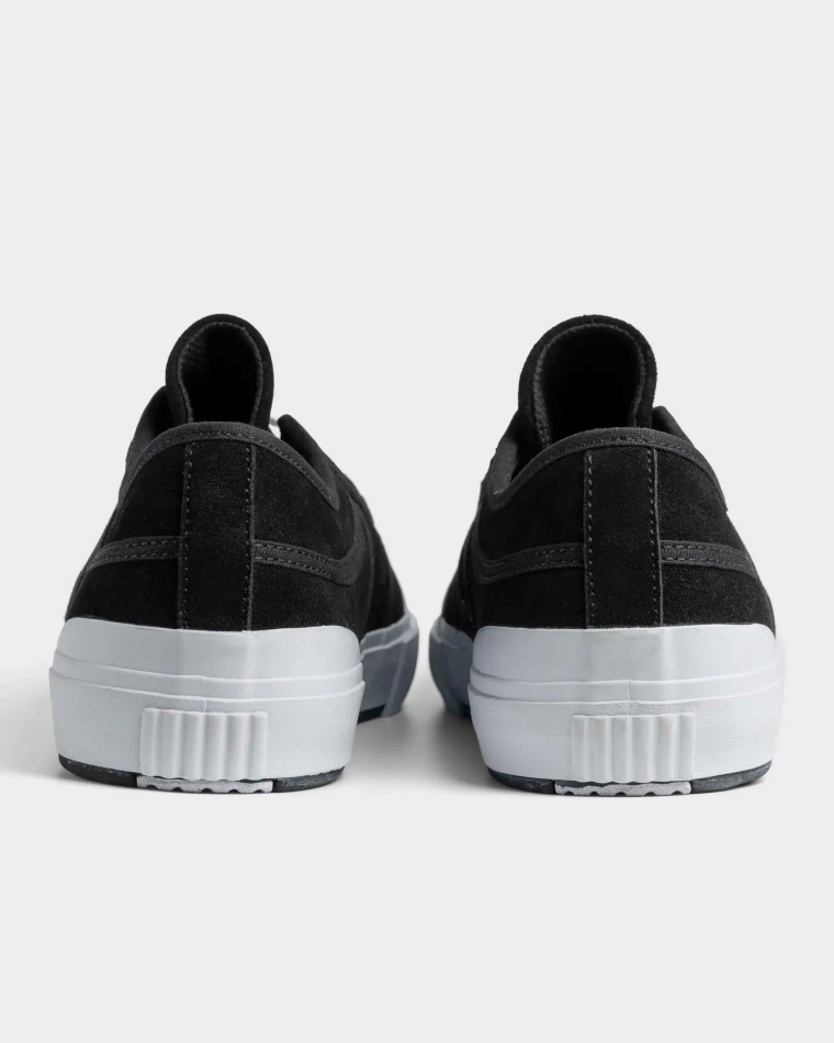 Кеды Lakai Conrad Elite: Black Suede (Q4-25)