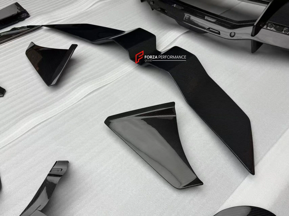 Карбоновый обвес для LAMBORGHINI REVUELTO 2023+ Ламборгини
