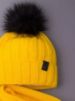 Шапка детская зимняя вязаная с помпоном и снуд