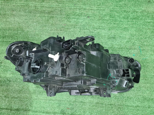Фара левая BMW X1 F48 (2015-2019) LED