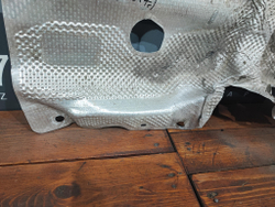 Экран тепловой Volkswagen Tiguan 2 16- Б/У Оригинал 5QA825613D