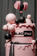 Black Pink Party