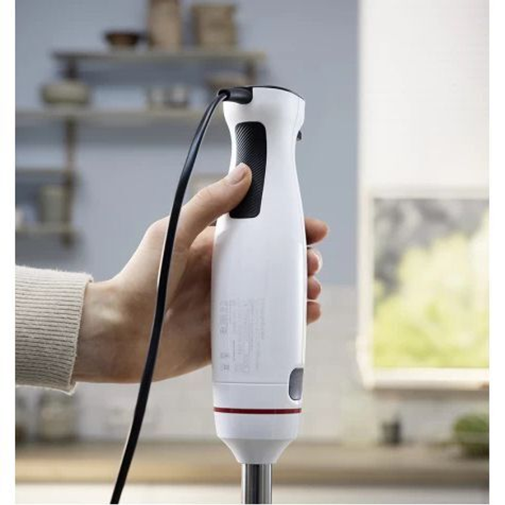 Погружной блендер Bosch MSM4W421, 800 Вт, 2 насадки, мерный стакан, белый