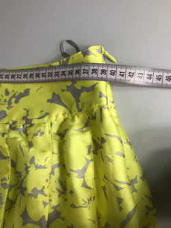 Юбка Ostin для легкого и яркого образа, маркировка М, визуально на 46 размер