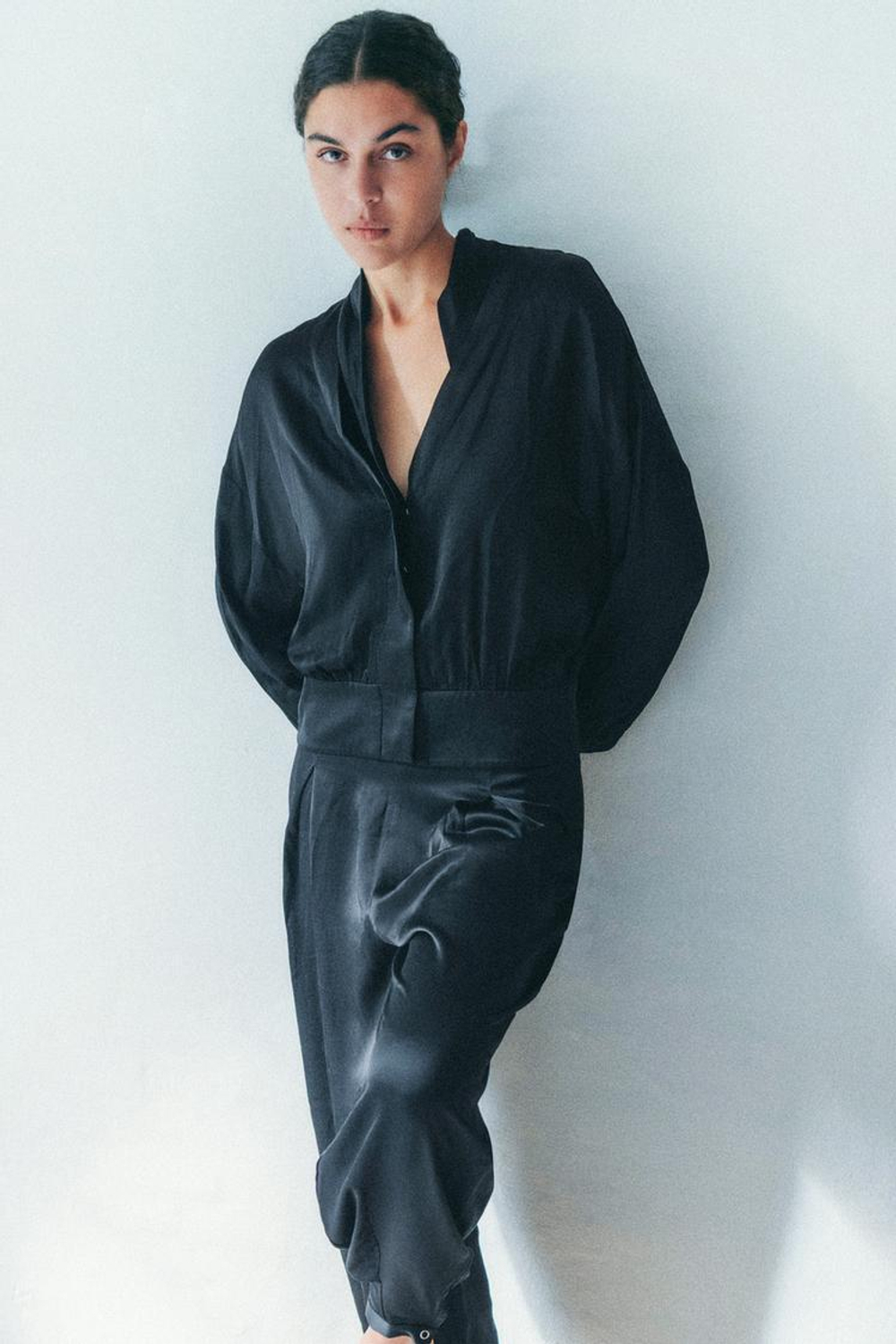 ZARA АТЛАСНАЯ РУБАШКА-БЛЕЙЗЕР СВОБОДНОГО КРОЯ, ЧЕРНЫЙ