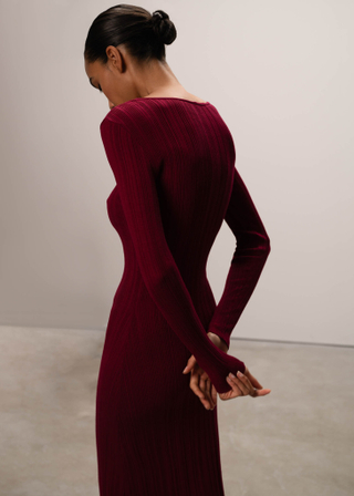 Платье COTY, сангрия