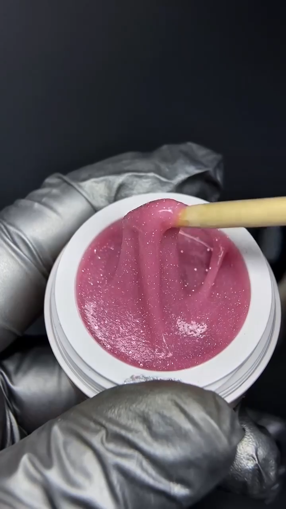 Lovia Cure Shock Builder Gel Love - Гель моделирующий светоотражающий розовый, 15 мл3