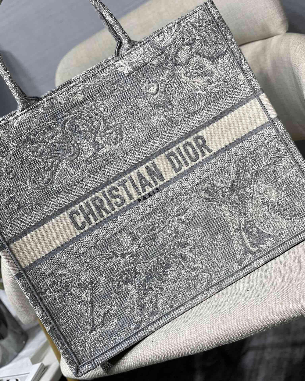 Christian Dior Book Tote 42 cm