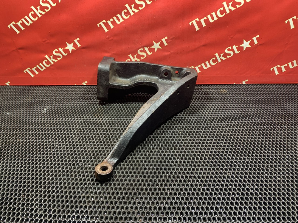 Кронштейн кабины левый 2023г.