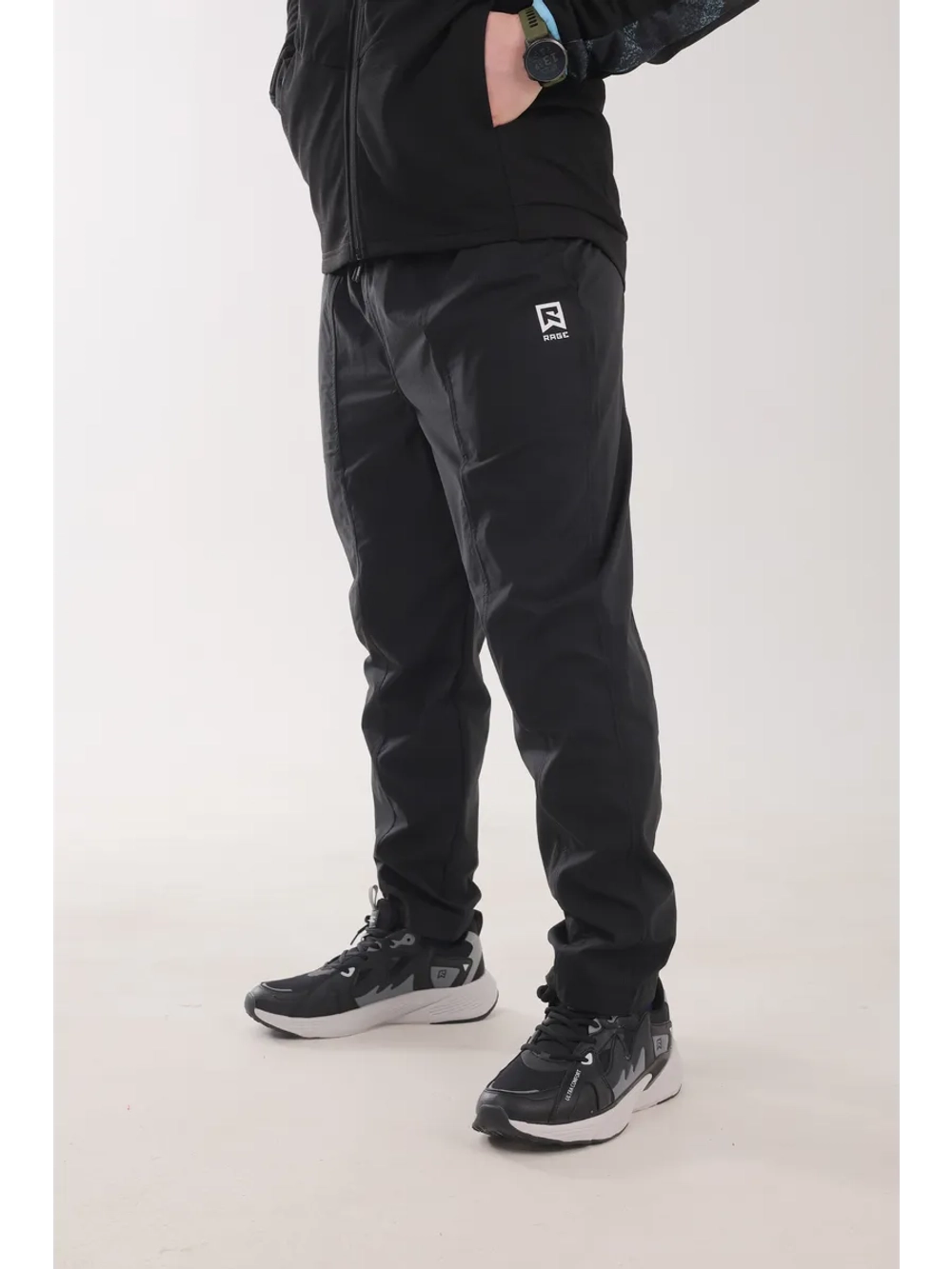 Спортивные брюки прямого кроя