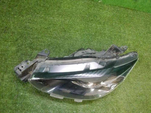 Фара левая Mazda CX-5 1 (2015-2017) LED