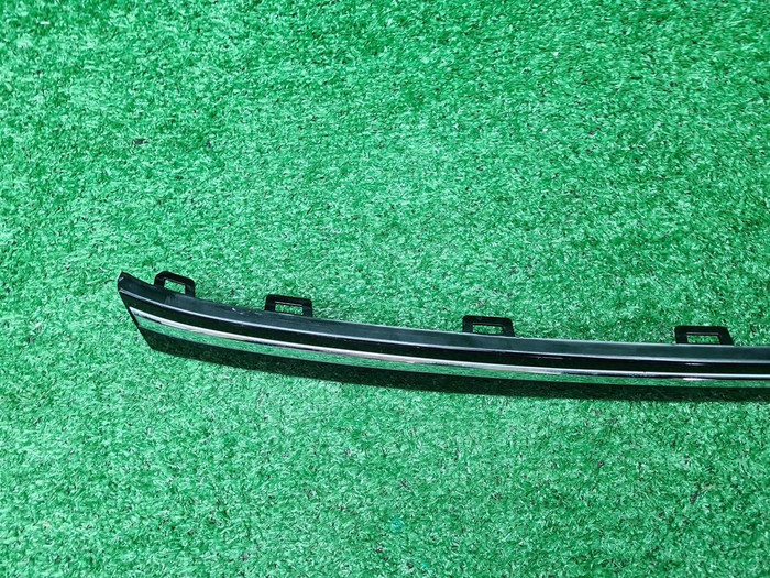 Накладка переднего бампера Москвич 3 (2022-н.в.)