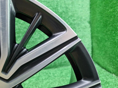 Диск Комплект дисков R20 Hongqi HS5 (2019-н.в.)