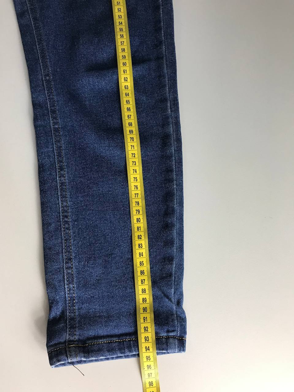 Джинсы Королева В практичные, маркировка 26, визуально на 42 размер