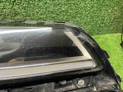 Битая Фара правая Genesis GV80 (2020-2023) LED